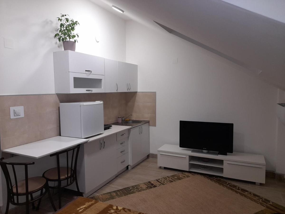 Aleksandrija 1 Ni Exteriér fotografie